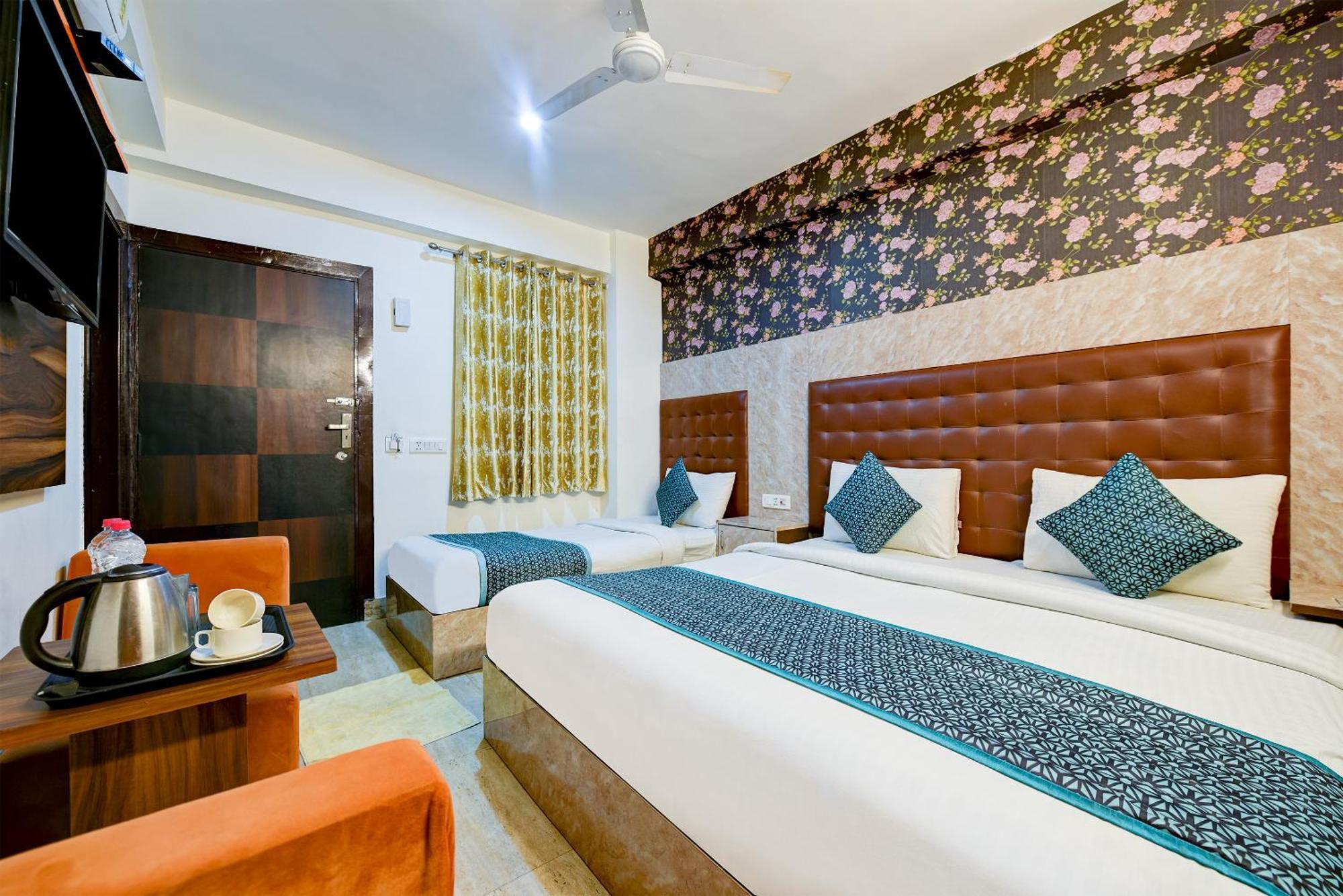 Hotel Square Plaza At Airport New Delhi Eksteriør bilde
