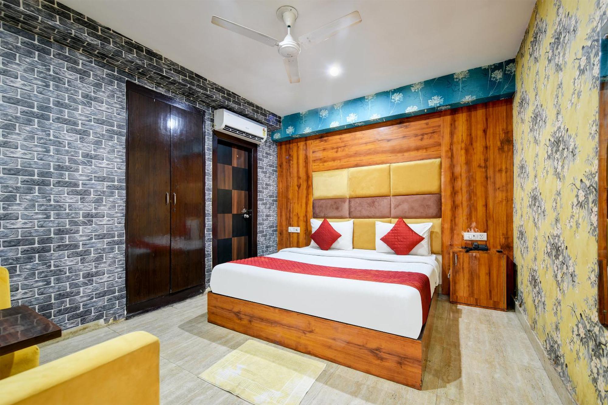 Hotel Square Plaza At Airport New Delhi Eksteriør bilde