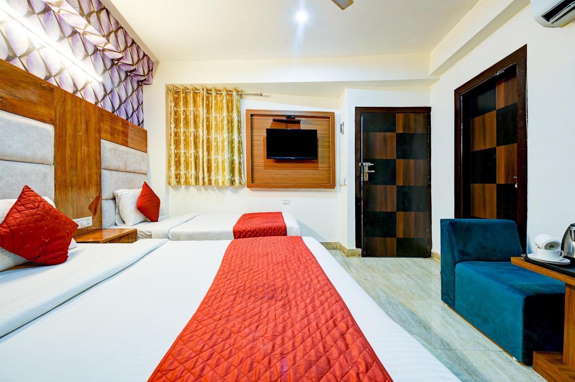Hotel Square Plaza At Airport New Delhi Eksteriør bilde
