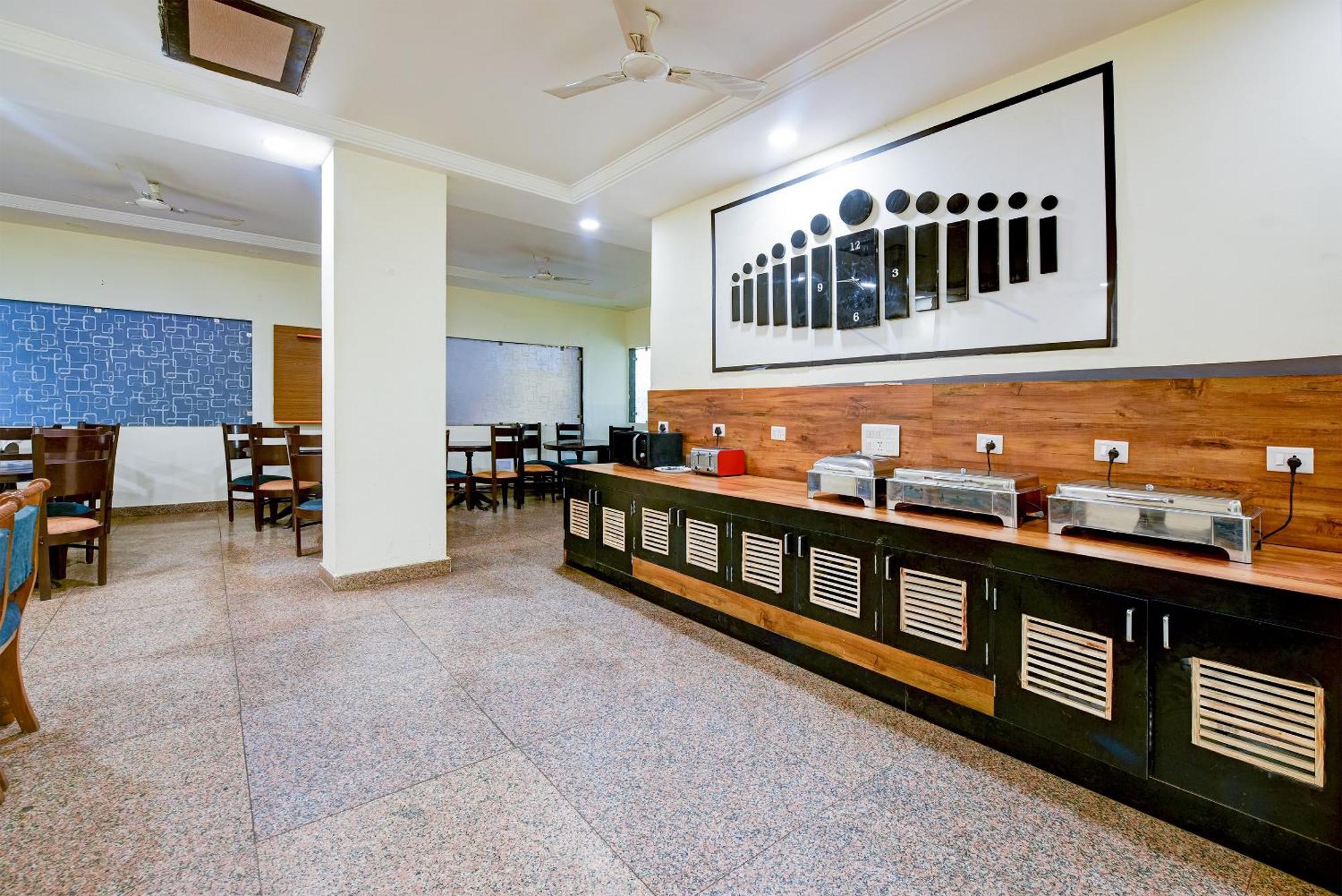 Hotel Square Plaza At Airport New Delhi Eksteriør bilde