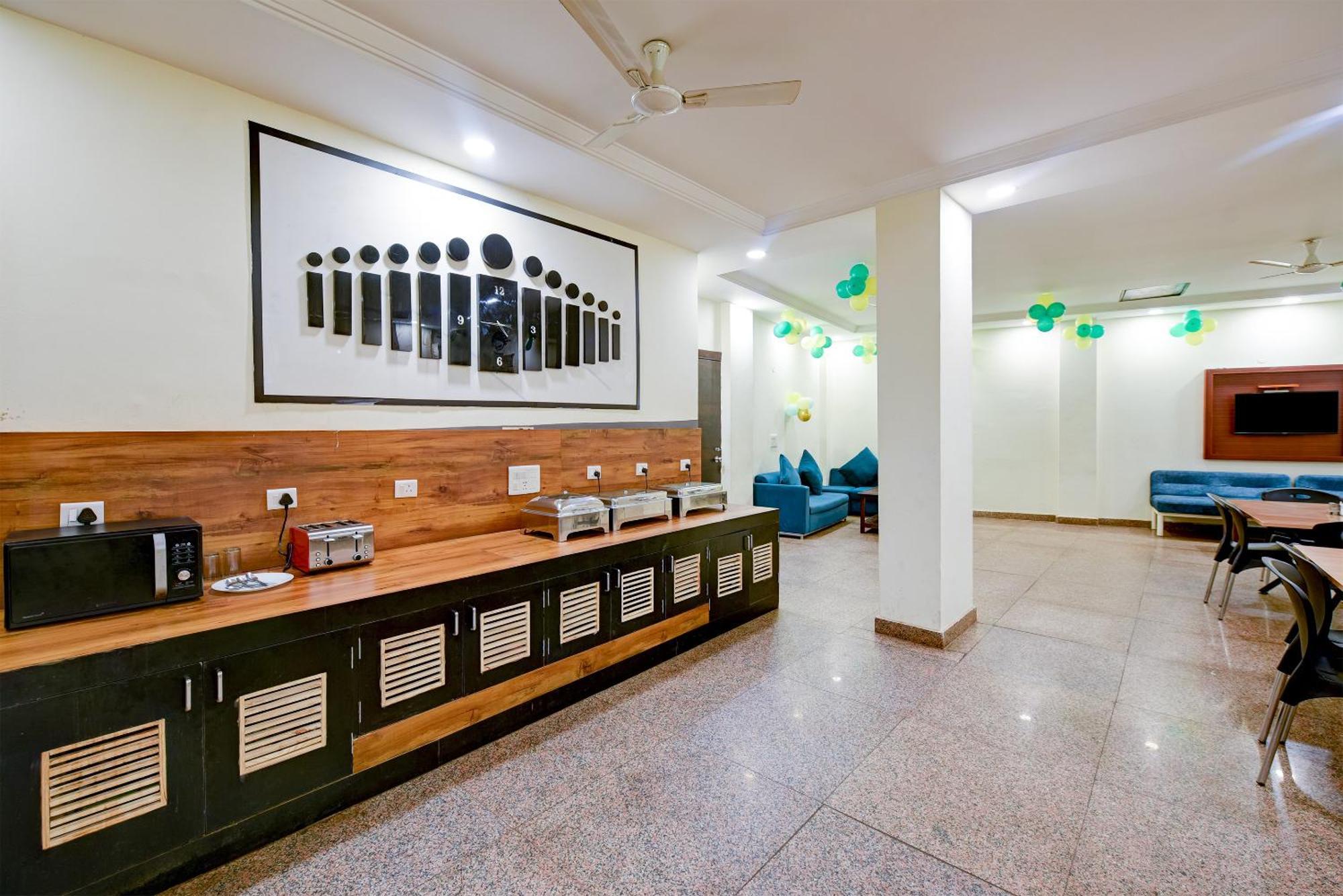 Hotel Square Plaza At Airport New Delhi Eksteriør bilde